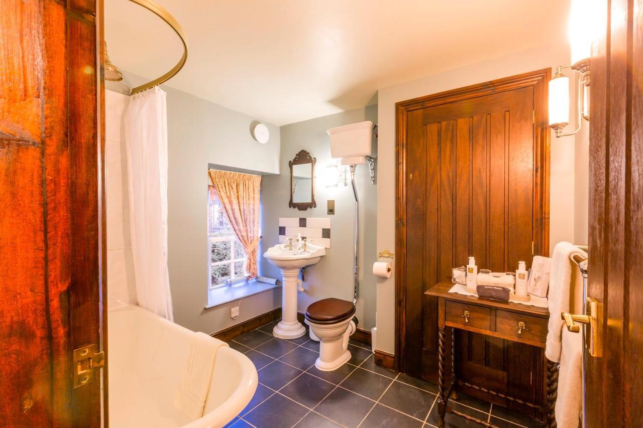 Waterwheel Guesthouse Ambleside Exteriör bild